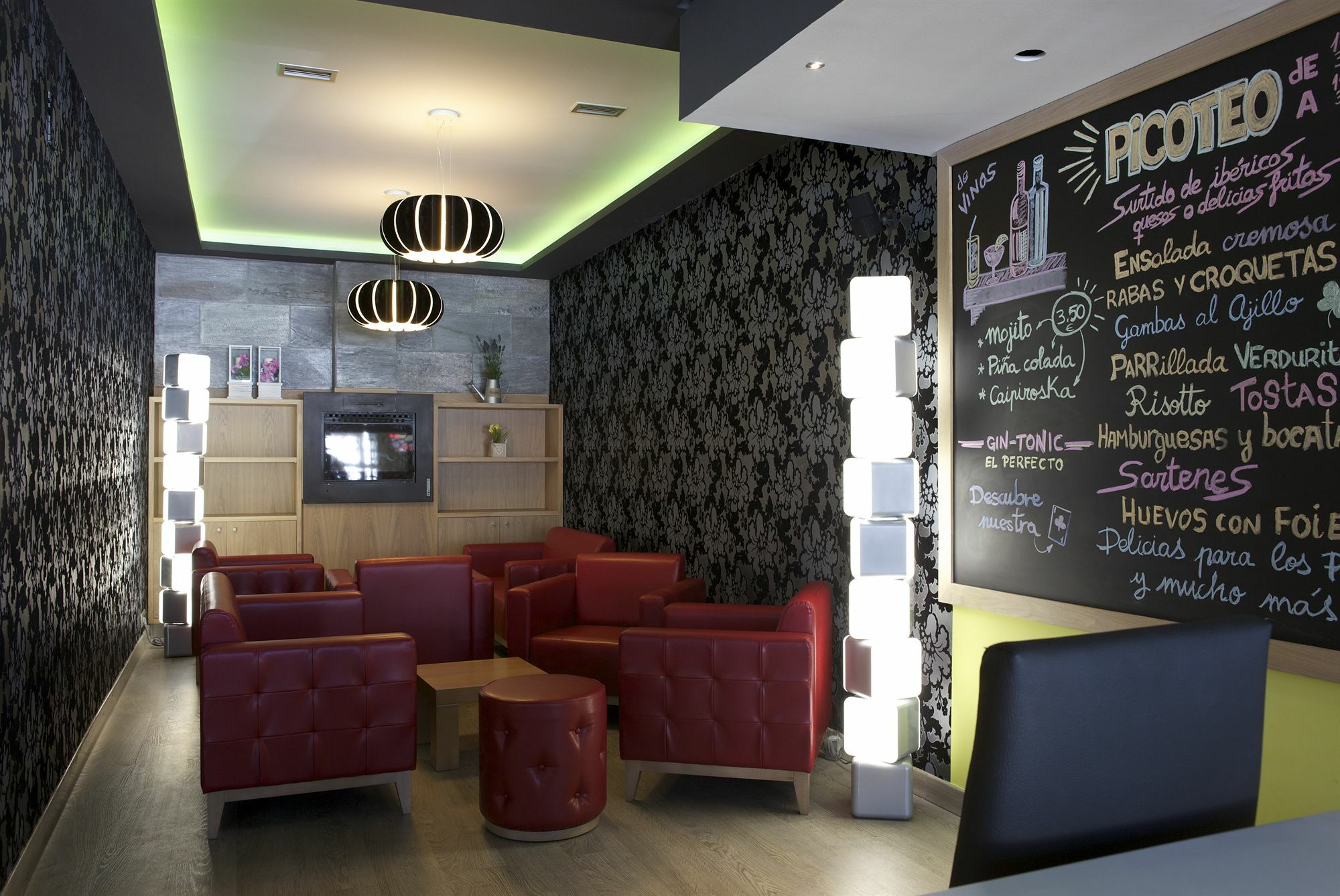 Hotel Los Pasiegos โอซนาโย ภายนอก รูปภาพ